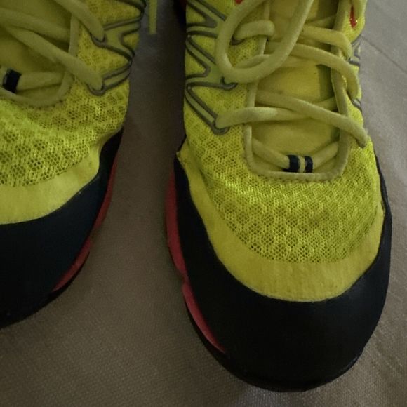 The North Face Ultra Kilowatt Trainer Women North Face Ultra Kilowatt Womens Size 9.5 Running Sneakers Yellow Black Low Top